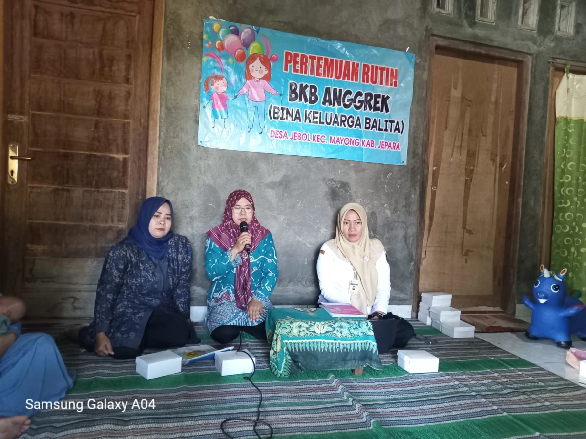 Kegiatan BKB( Bina Keluarga  Balita )Desa Jebol tahun 2026.