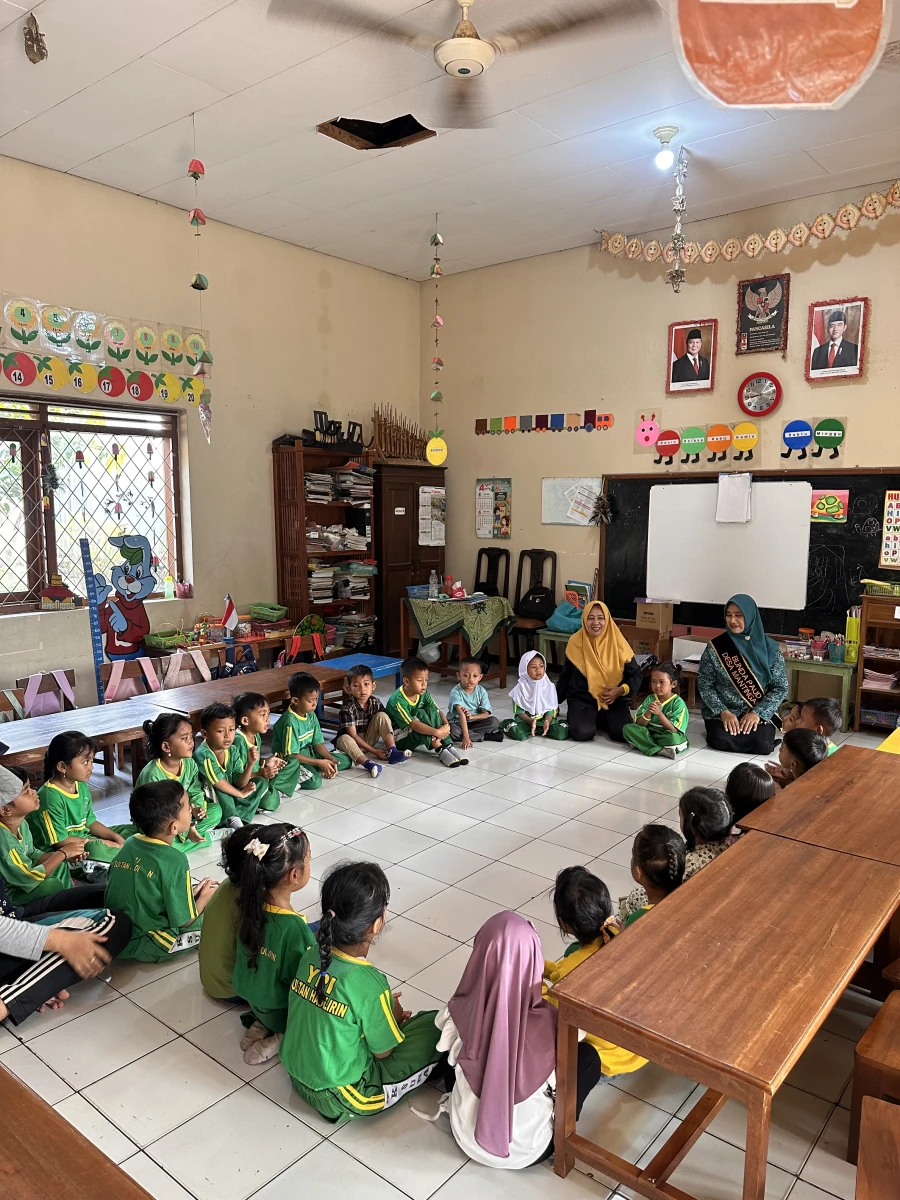 BELAJAR MEMBACA BERSAMA PUTRA PUTRI TK. SUNAN MANTINGAN