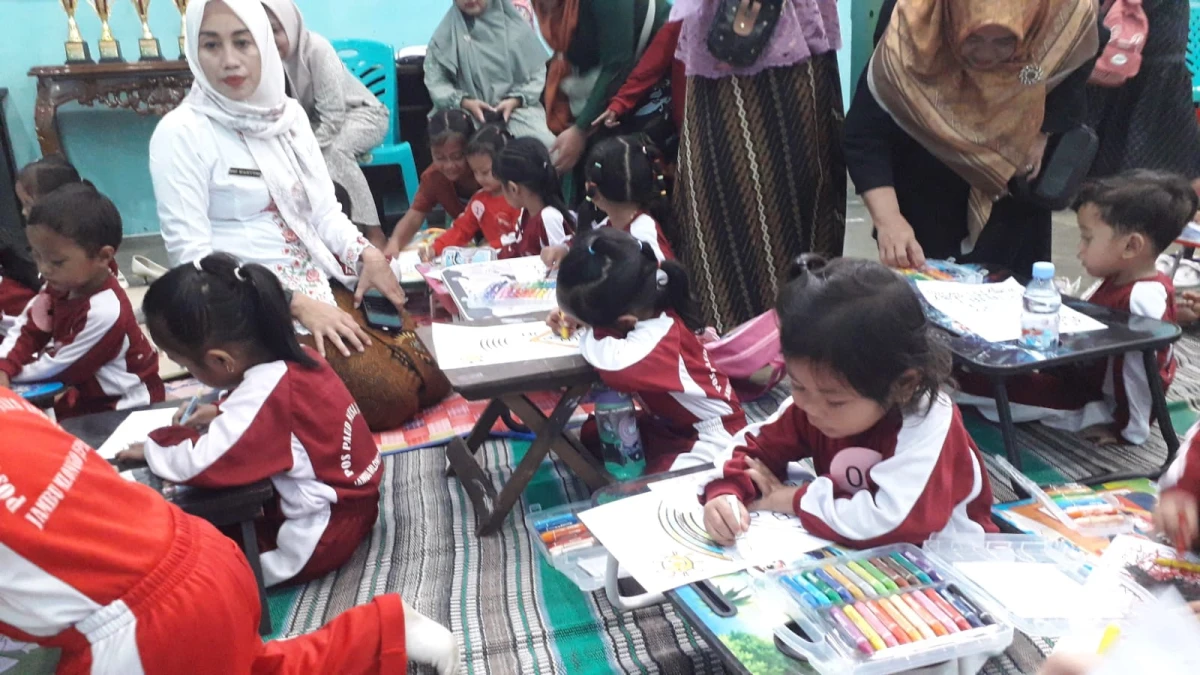 Lomba Mewarnai Tingkat TK/PAUD Desa Jambu