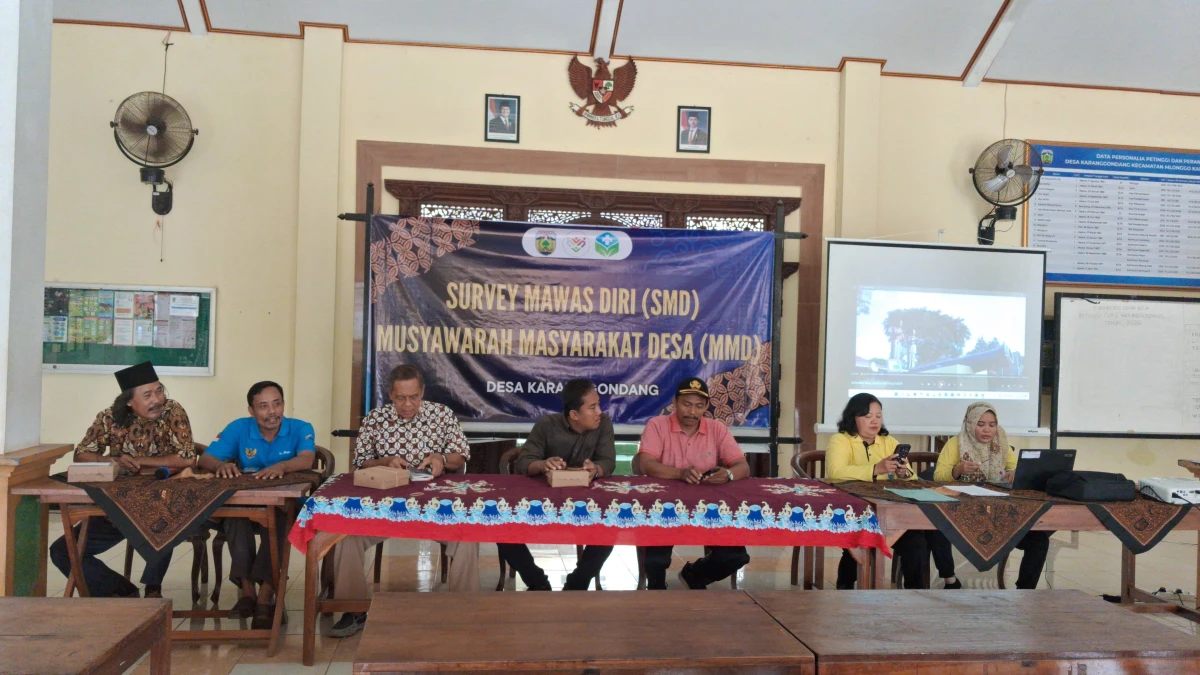 Ketua TP PKK Desa Karanggondang Menghadiri Kegiatan SMD dan MMD di Balai Desa Karanggondang