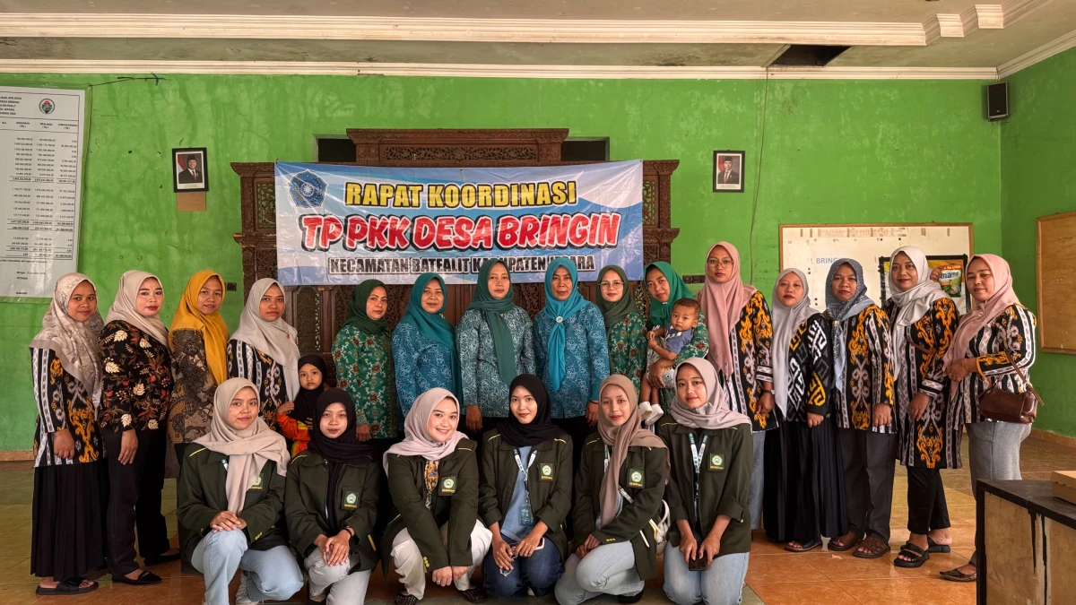 Rapat koordinasi tp PKK desa bringin kecamatan batealit