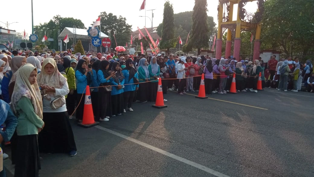 Launching kartu guru sejahtera