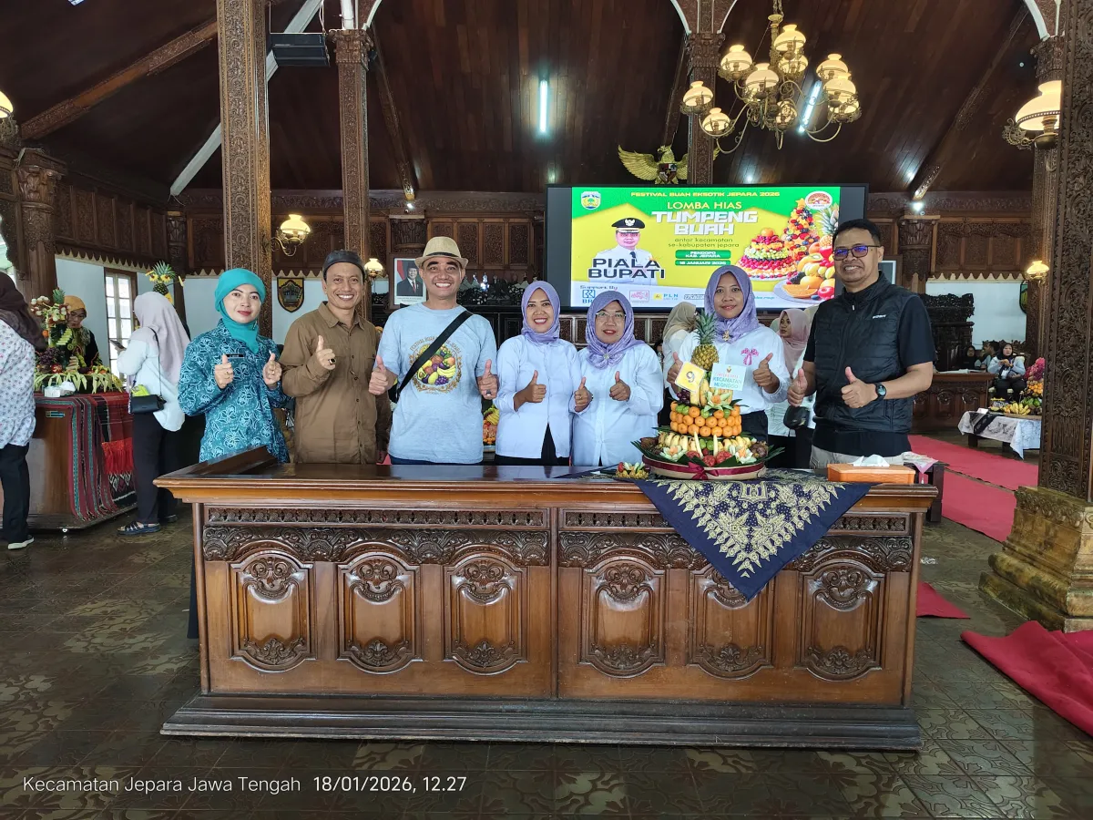 Lomba Hias Tumpeng Buah
