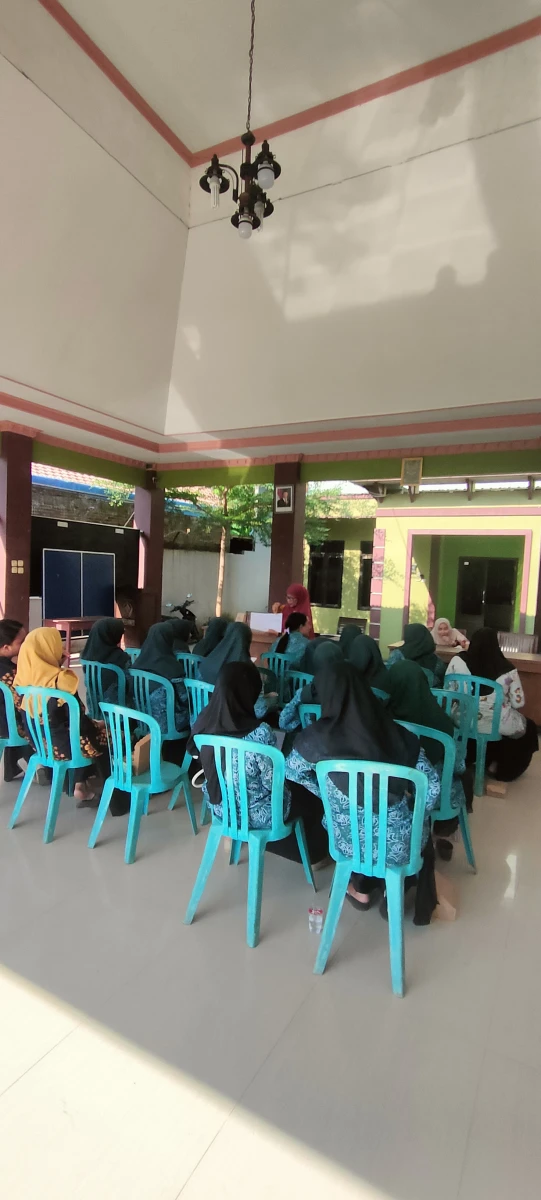 PEMBINAAN DAWIS RW 3 dan RW 4 DESA BANYUMANIS