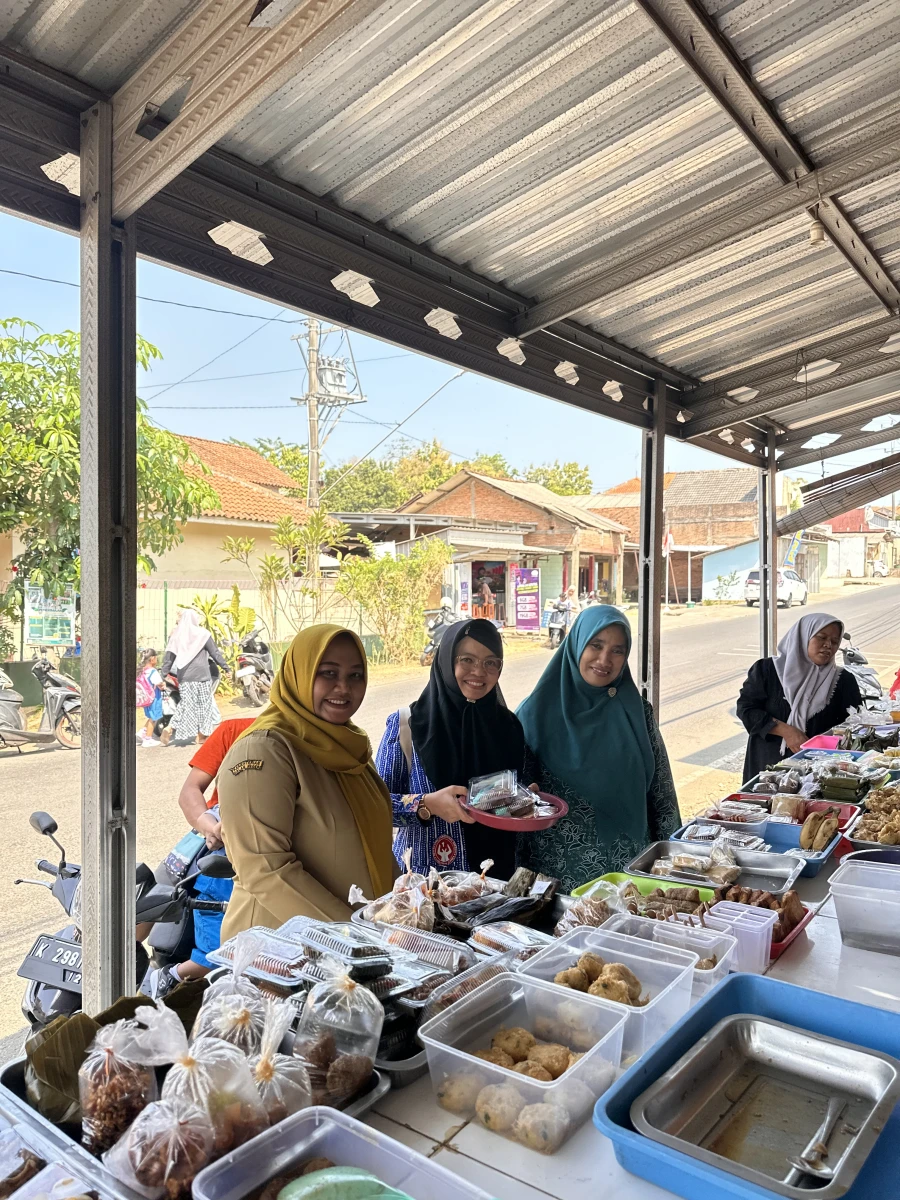 KUNJUNGAN UMKM DI UPPKS MELATI DESA MANTINGAN
