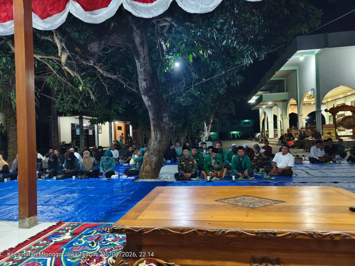 Mengikuti Pengajian Nahdlatul Ulama Mlonggo