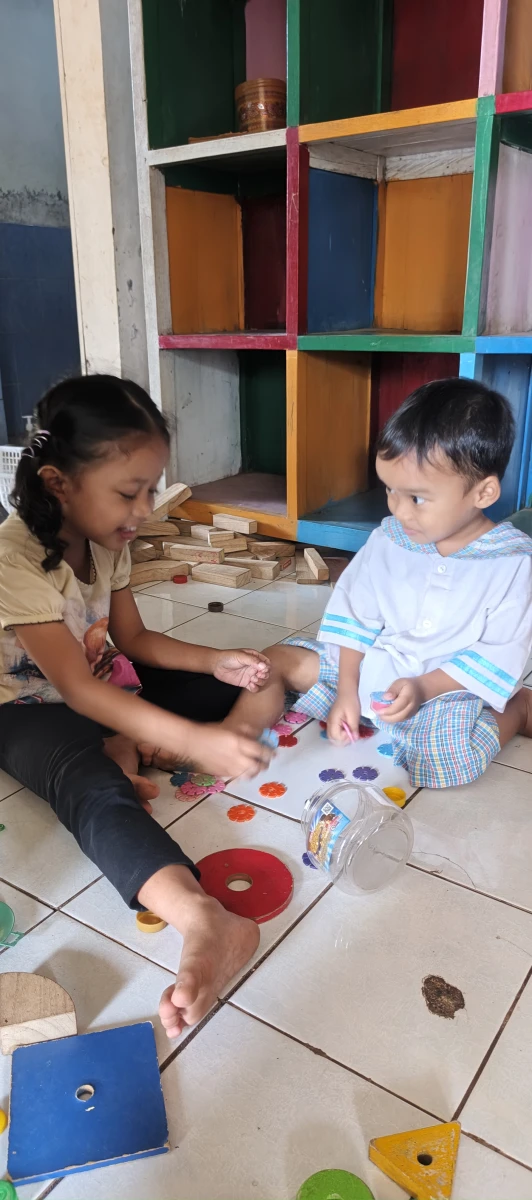 Pembelajaran pos PAUD bina siwi ds. Geneng