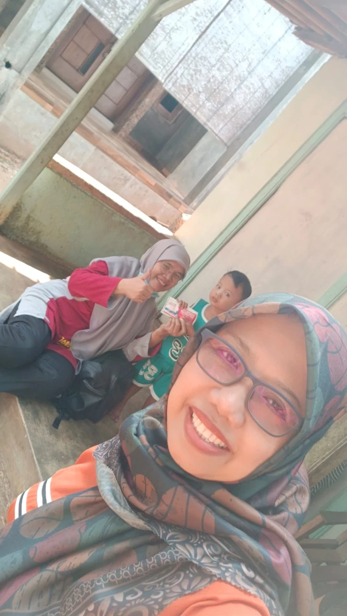 KUNJUNGAN BALITA GIZI BURUK ANAK DAVIN RT 06 RW 03