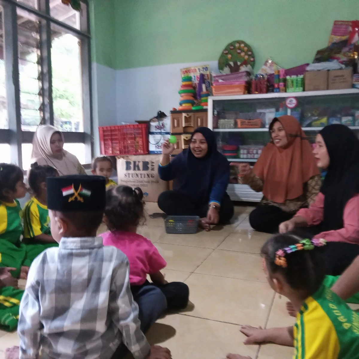 Peran Aktif Bunda Paud Desa Singorojo Dalam Pendampingan Tumbuh Kembang Anak Di pos Paud 