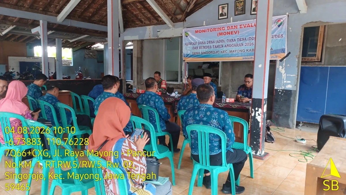 Monitoring, Evaluasi, dan Pembinaan Administrasi SPJ TP PKK oleh Tim Kecamatan Mayong di Desa Singorojo