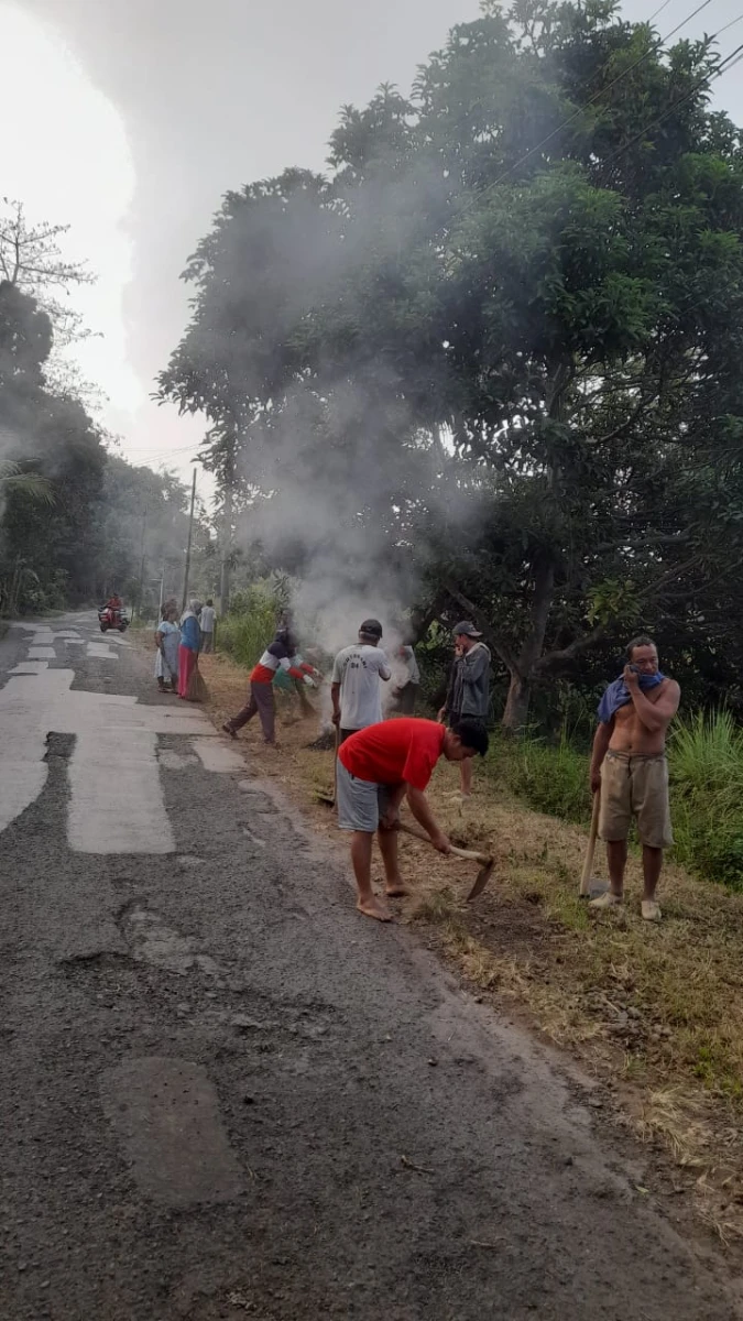 KERJA BAKTI