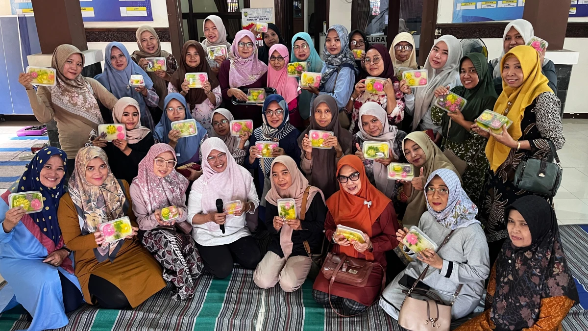 Pelatihan Pembuatan Puding Art