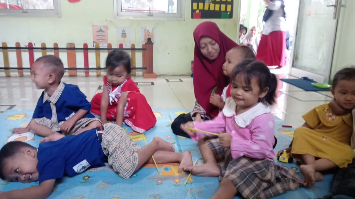 Kegiatan pos paud among putro bulak baru