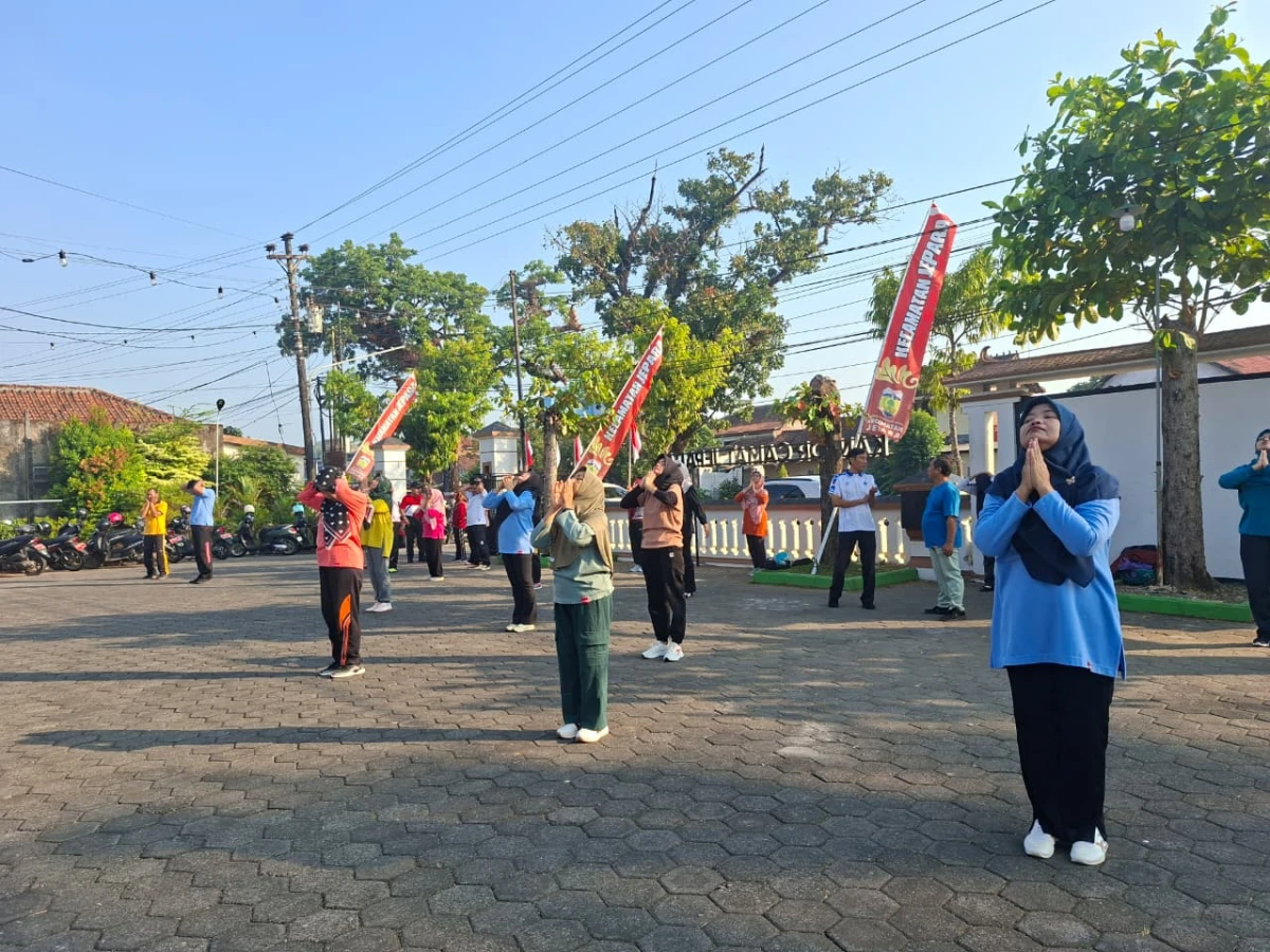 🌿💪 Jumat Sehat, Semangat Bersama!