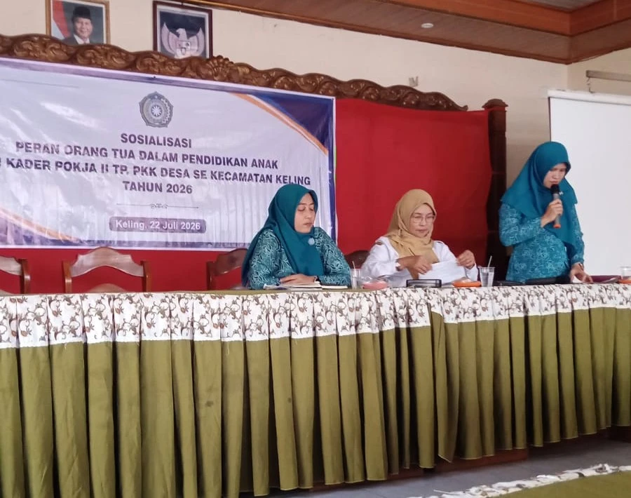 Kegiatan Sosialisasi "Peran Orang Tua dalam Pendidikan Anak" Bagi Kader Pokja II TP.PKK Desa Sekecamatan Keling