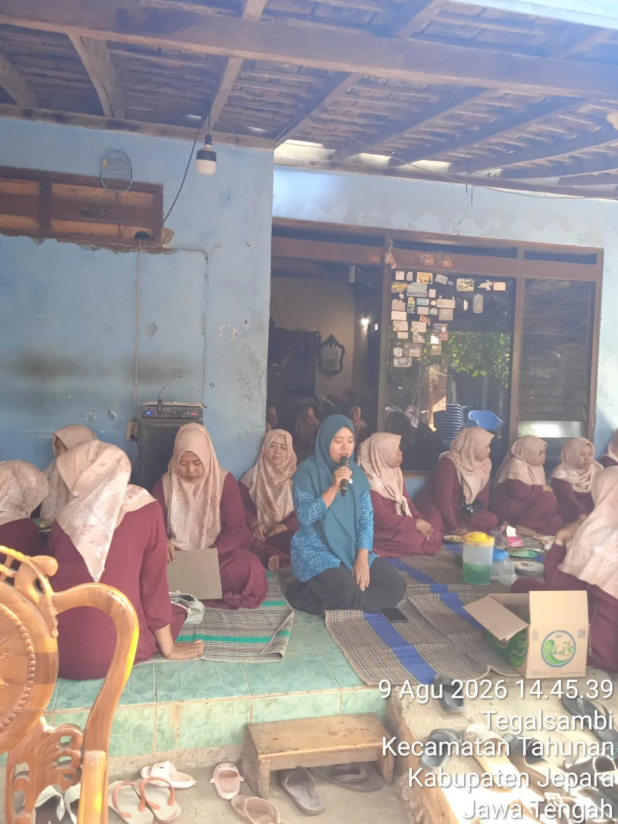 Sosialisasi Digitalisasi Arsip PKK RT 09 RW 02 Desa Tegalsambi