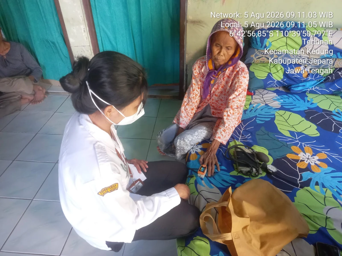 Kunjungan Rumah Pasien TBC