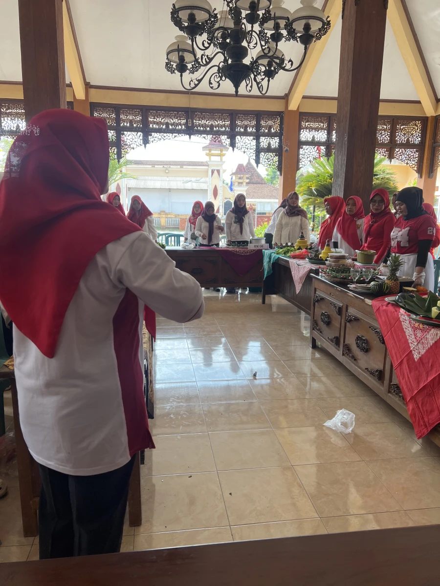Pertemuan rutin pkk desa jeruk wangi .