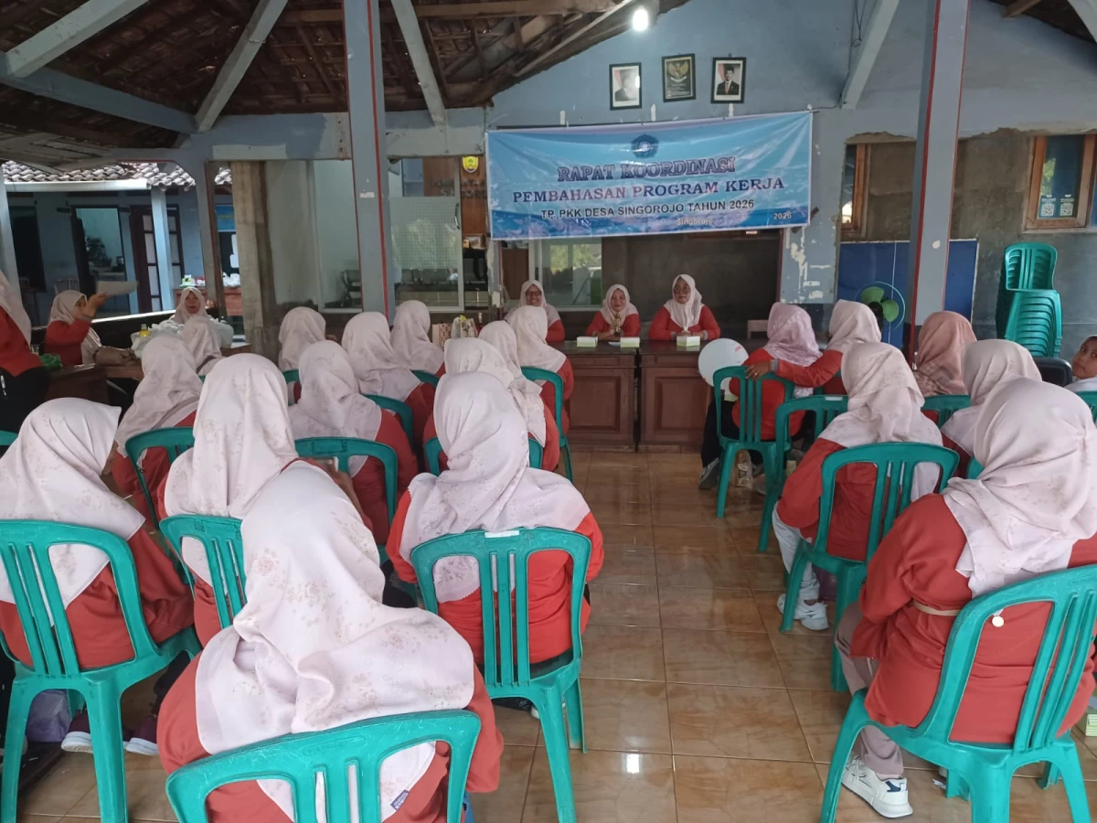 RAKOR TP.PKK DESA SINGOROJO 