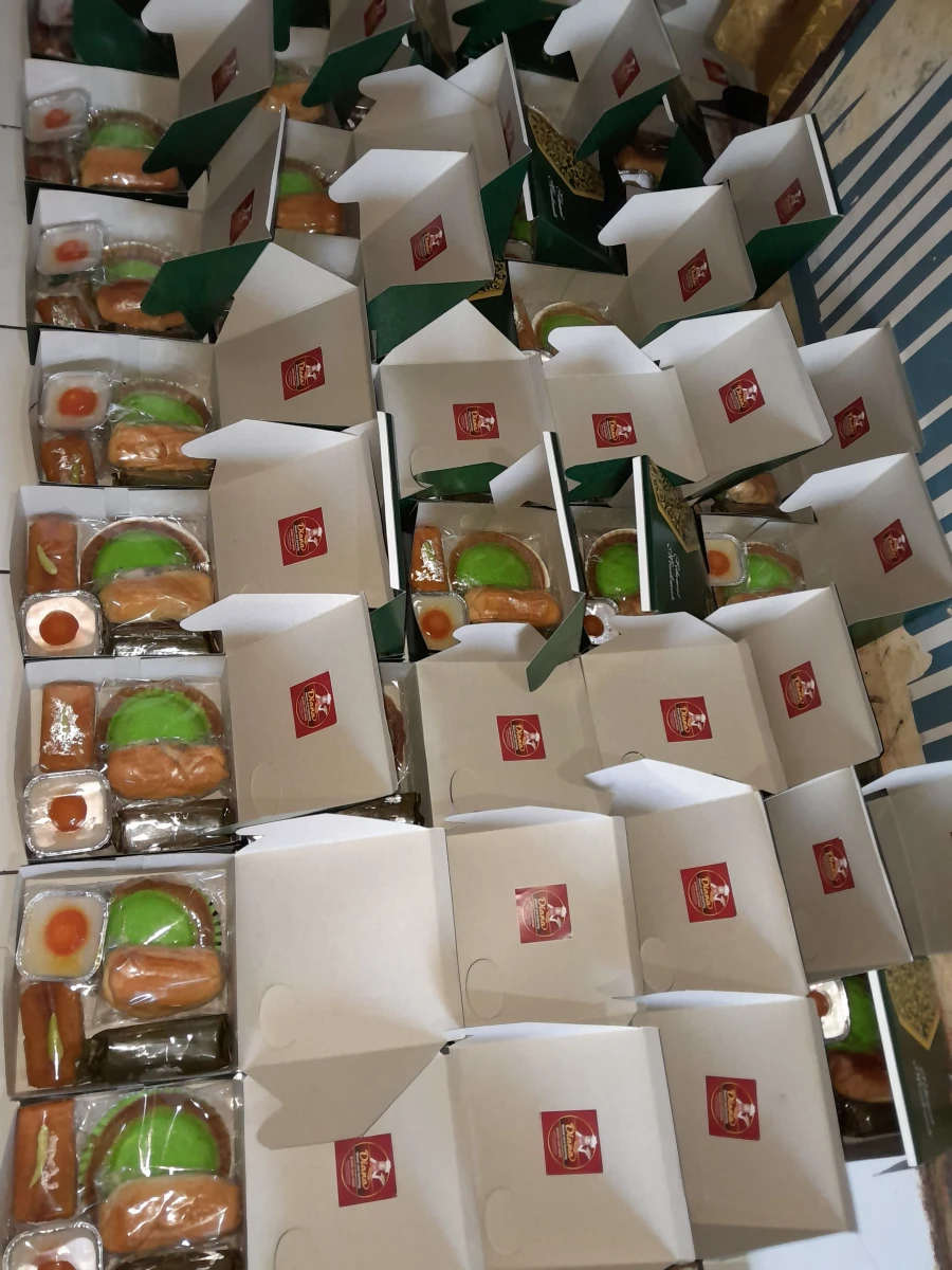 UMKM Diana Catering Mendapat Pesanan Snack dari Pemdes Pelang untuk Rapat Musdes 