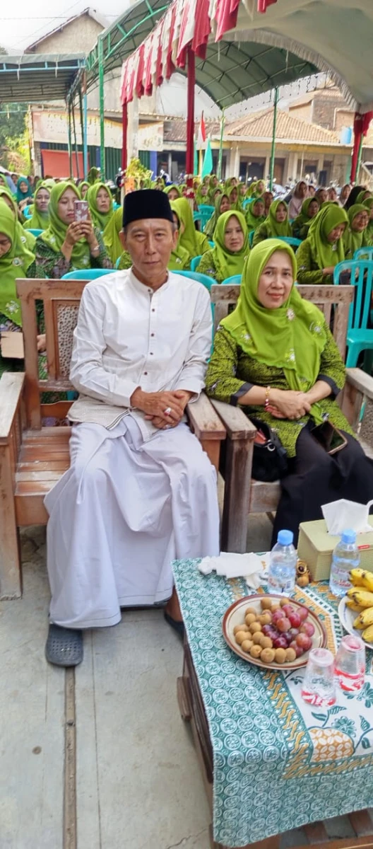 Pengajian Muslimat di Musholla Al Ikhlas Desa Mayonglor