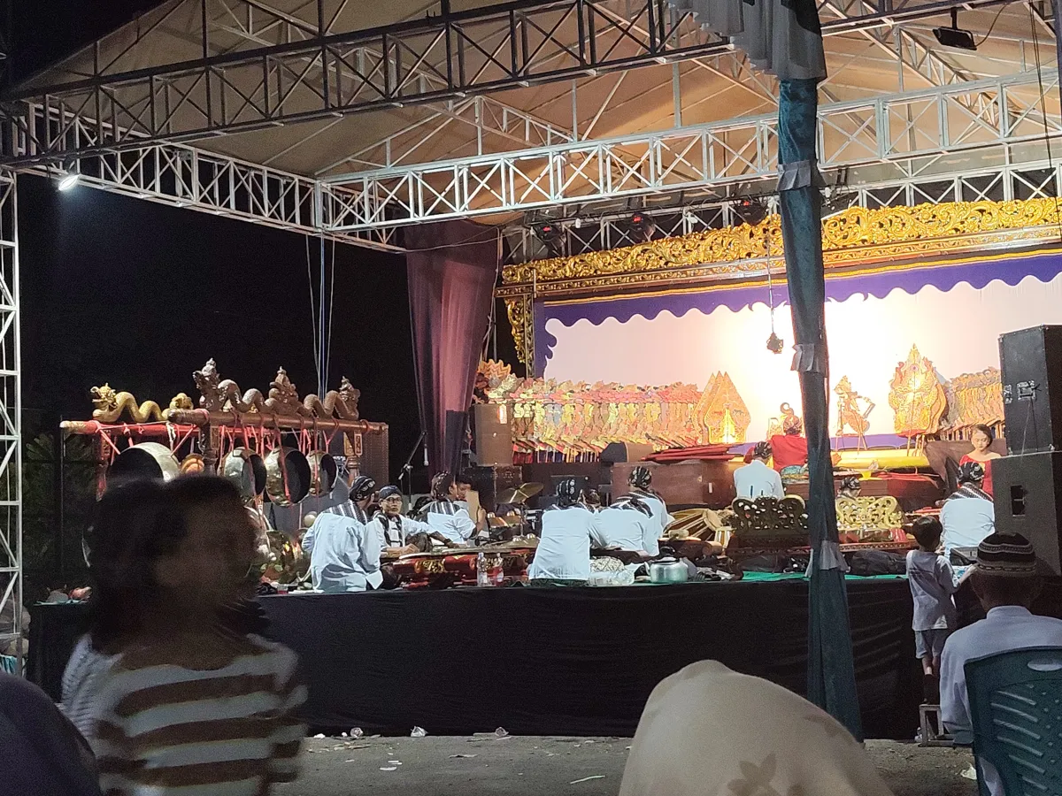 Sedekah Bumi Desa Jambu Timur