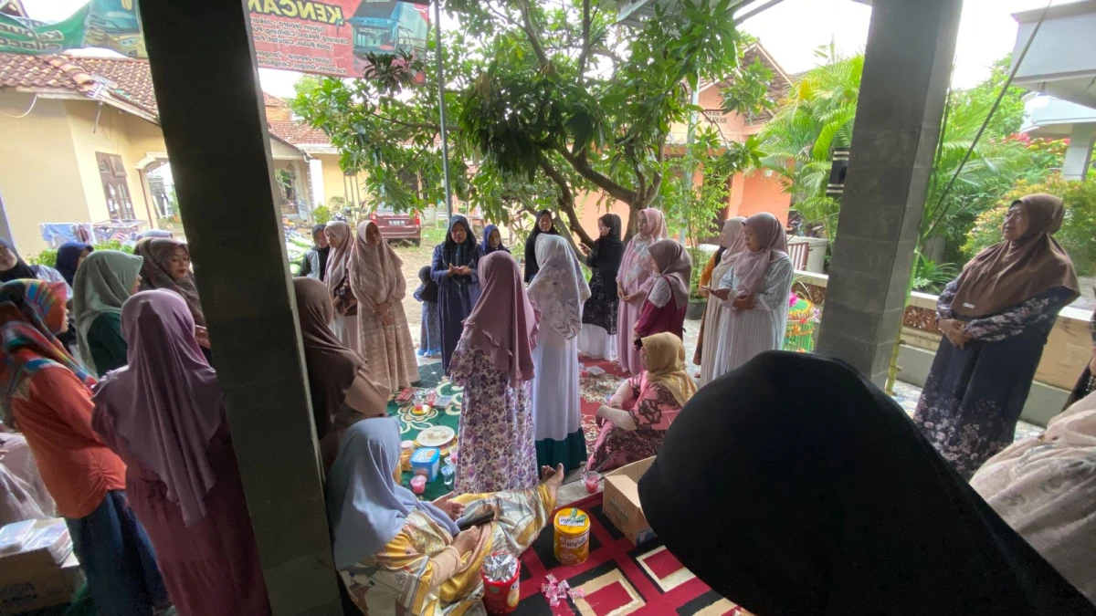 Pertemuan Rutin PKK RT 07 RW 04 Dukuh Branang