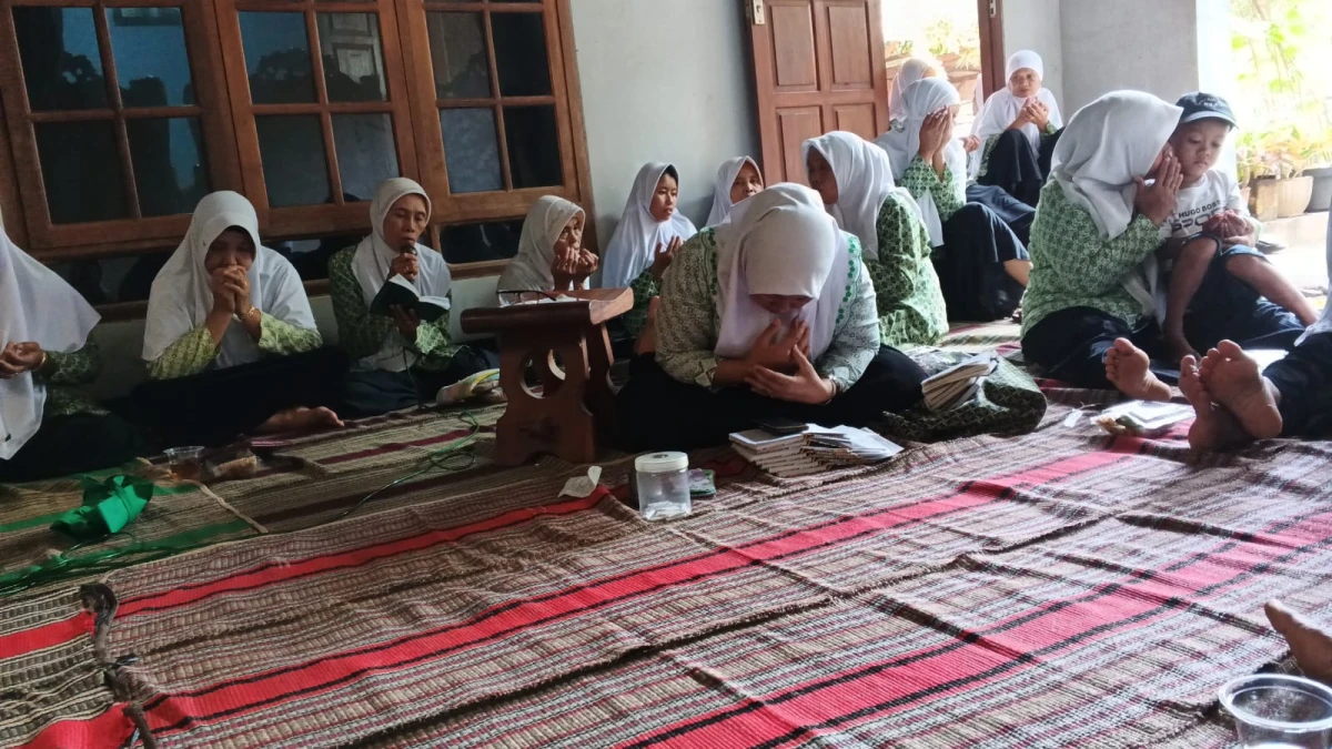 Fatayatan Karanggondang 1 di RW 02, Perkuat Silaturahmi melalui Pengajian dan Arisan