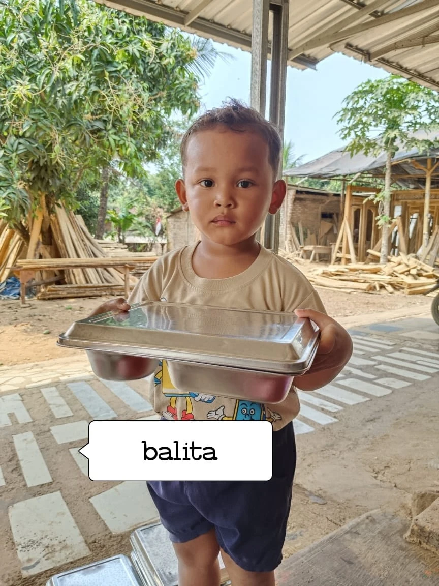 Pemberian MBG  bagi anak balita di desa suwot 2026