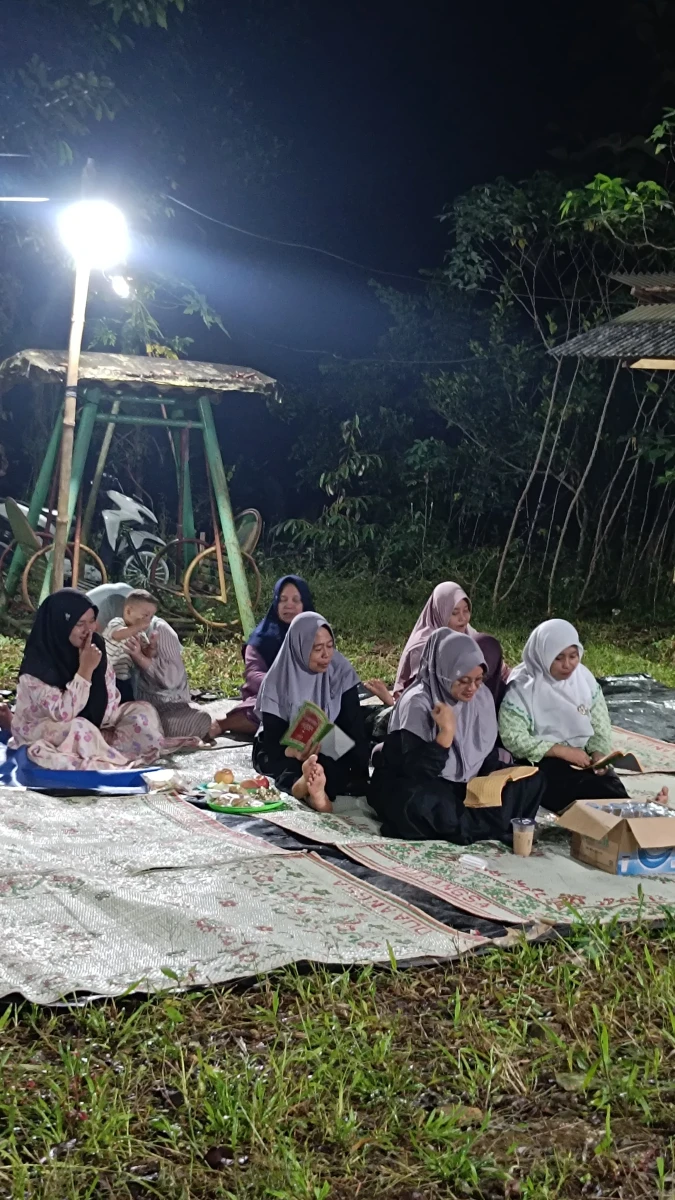 Mengikuti pelatihan memandikan mayit 2026