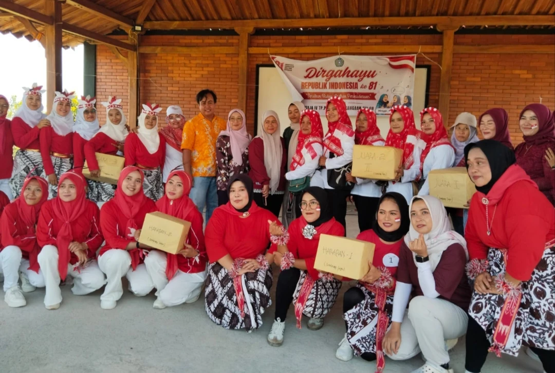 Pokja II dan IV TP PKK Kecamatan Pecangaan Menjadi Juri Lomba Agustusan di Desa Pecangaan Kulon