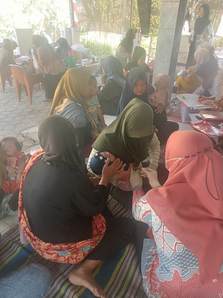 Posyandu ILP RW 02 Jatisari Layani Semua Usia Sekaligus Salurkan Vitamin A dan Obat Cacing