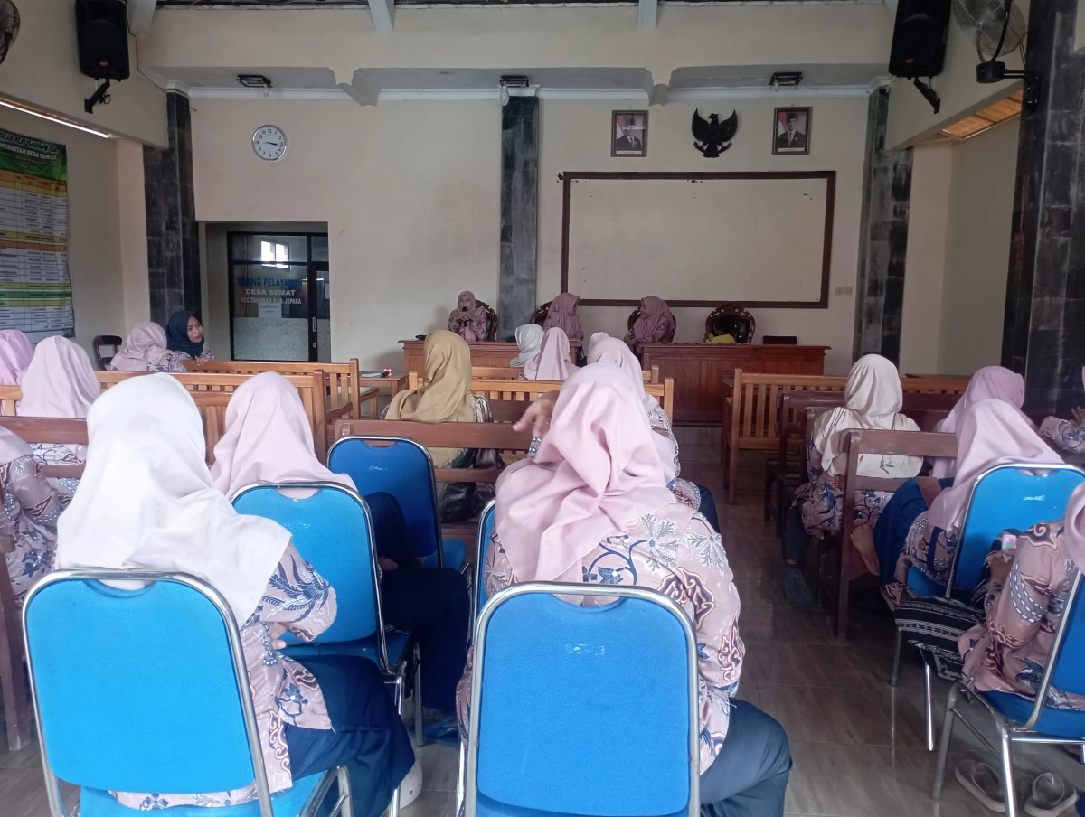 Pertemuan PKK desa semat dan sosialiasi BIAS 