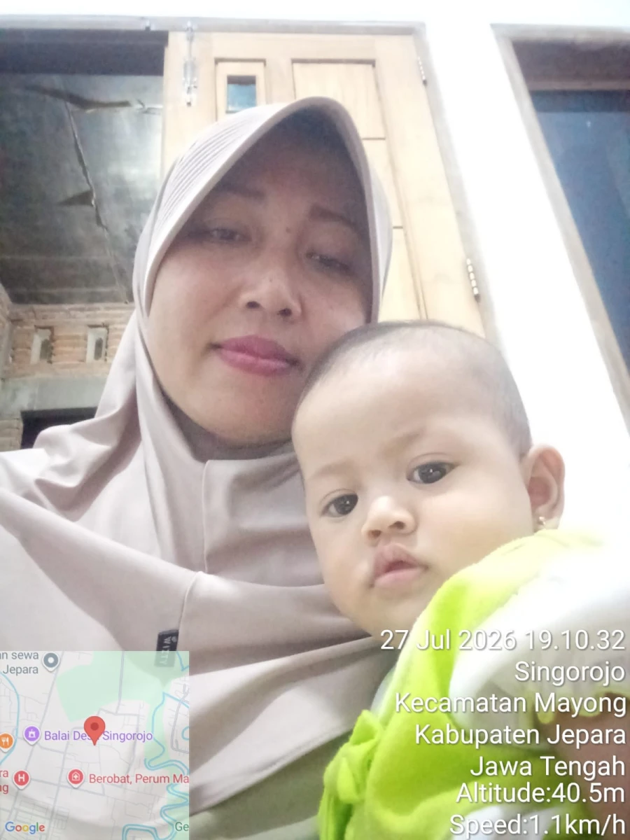 Kunjungan Kader TPK kepada balita bernama Hasina Amalia  RT 03/RW 02