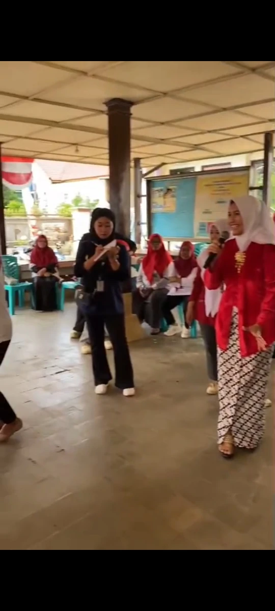 Lomba PKK Desa Mayonglor