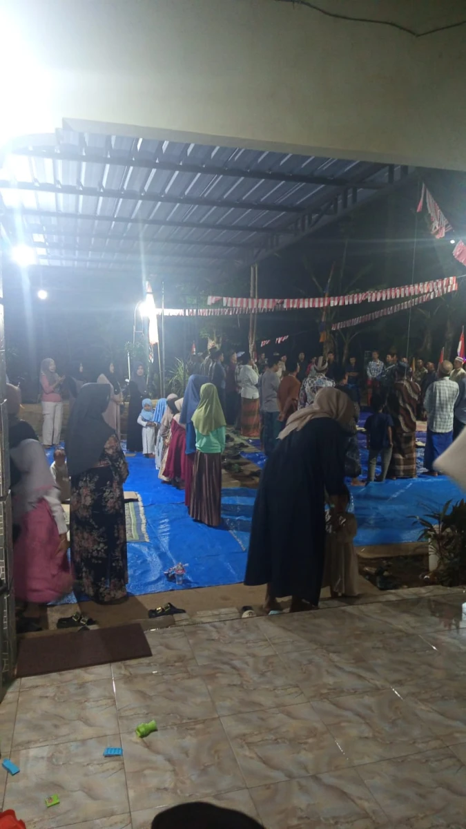 MALAM TIRAKATAN