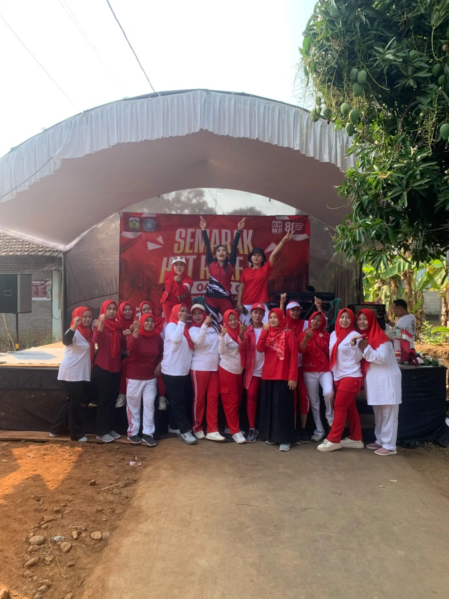 Semarak dirgahayu RI yang ke 81 Rt 04 Rw 01