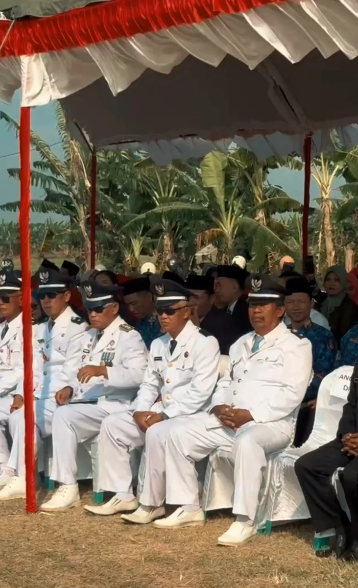 Upacara kemerdekaan RI ke 81 di lapangan Mayong 