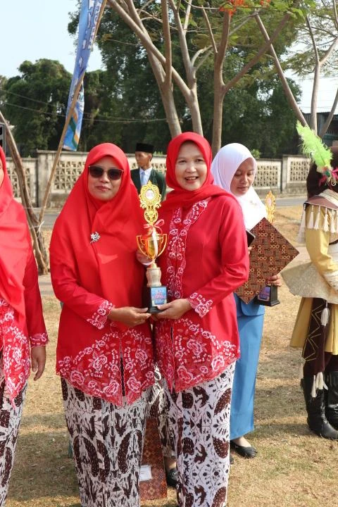 Desa Sengonbugel meraih juara 3 dalam lomba Smart Kartini 