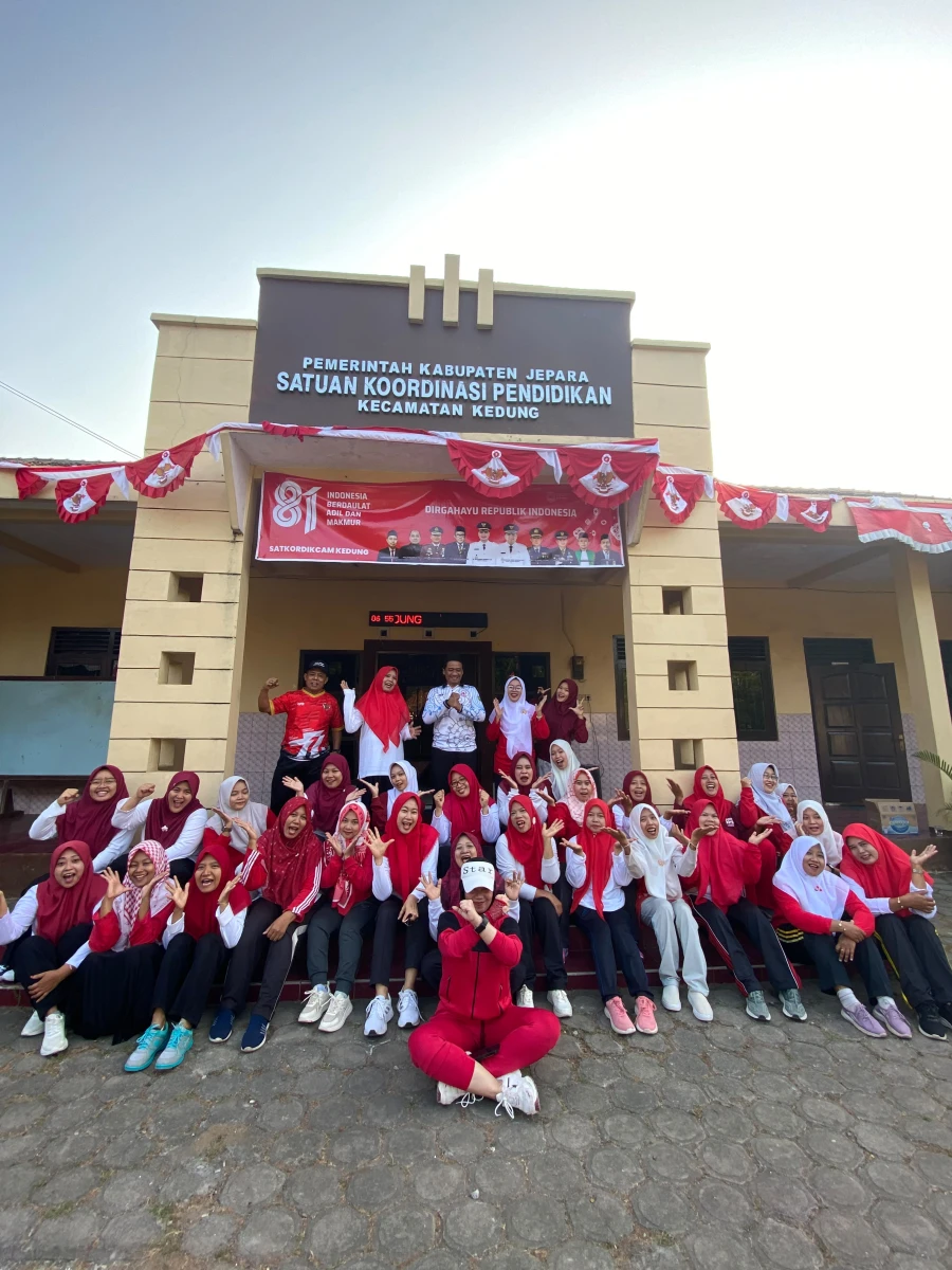 Senam bersama Himpaudi Kedung