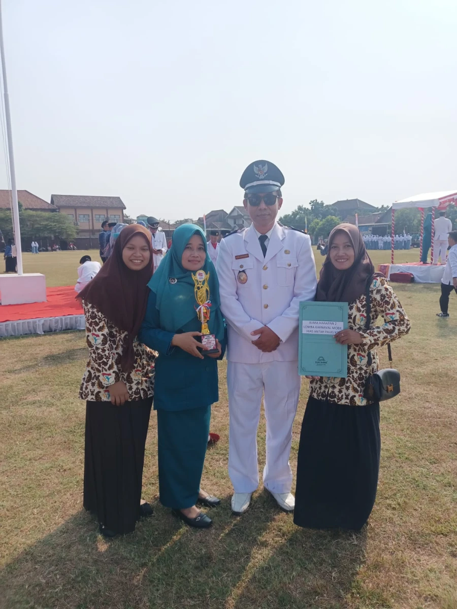 Acara penerimaan juara lomba karnaval mobil hias antara RA, TK dan PAUD se kec welahan untuk Pos Paud Bintang Ceria desa ketilengsingolelo mendapatkan juara Harapan 3 di lapangan bogoran kalipucang wetan tgl 17 Agustus 2026