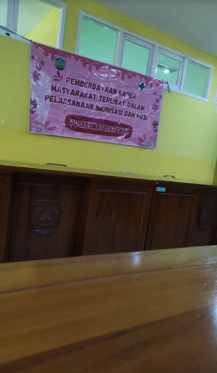 Pemberdayaan kader masyarakat terlibat dalam pelaksanaan imunisasi dan PD3I puskesmas Batealit