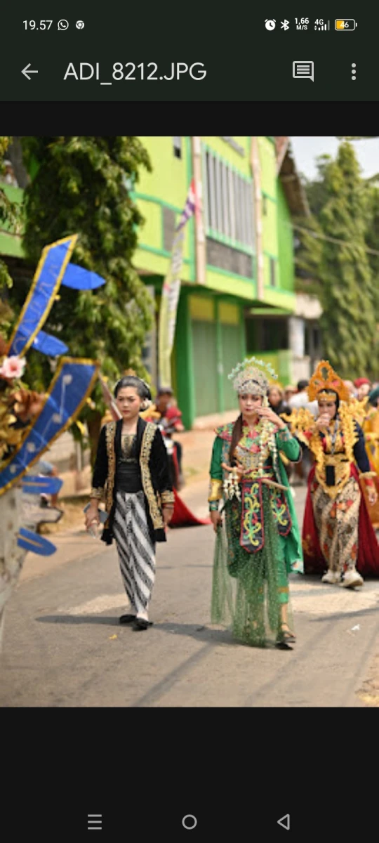 Karnaval  dukuh sekacer sinanggul