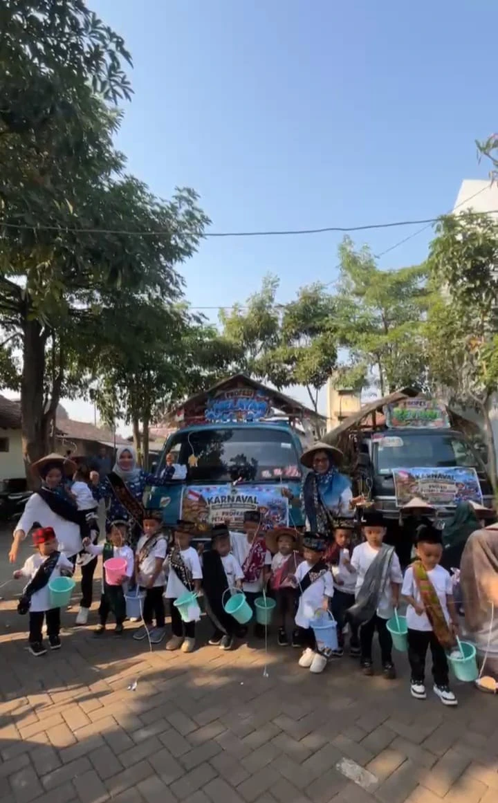 LOMBA KARNAVAL PAUD DAN TK SE-KECAMATAN PECANGAAN