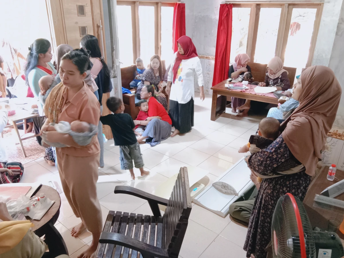 KEGIATAN POSYANDU MELATI PUTIH III DESA BUMIHARJO