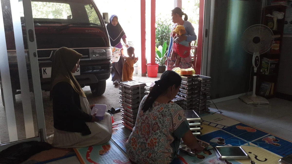 MAKANAN BERGIZI GRATIS