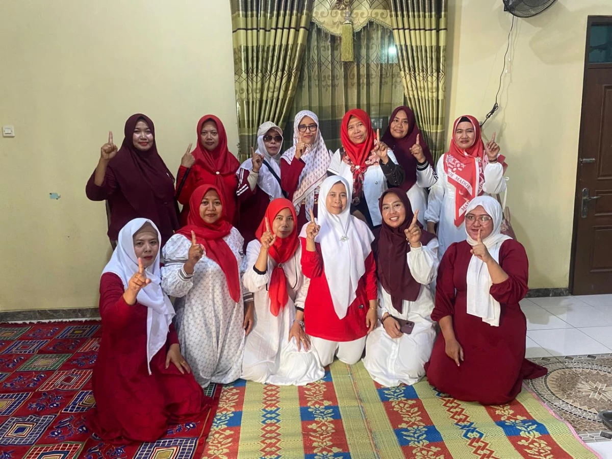 CANTIK BERSAMA (Kelas Makeup dari Pokja 1 Gedangan kepada Anggota Pokja 1 se-Kecamatan Welahan)