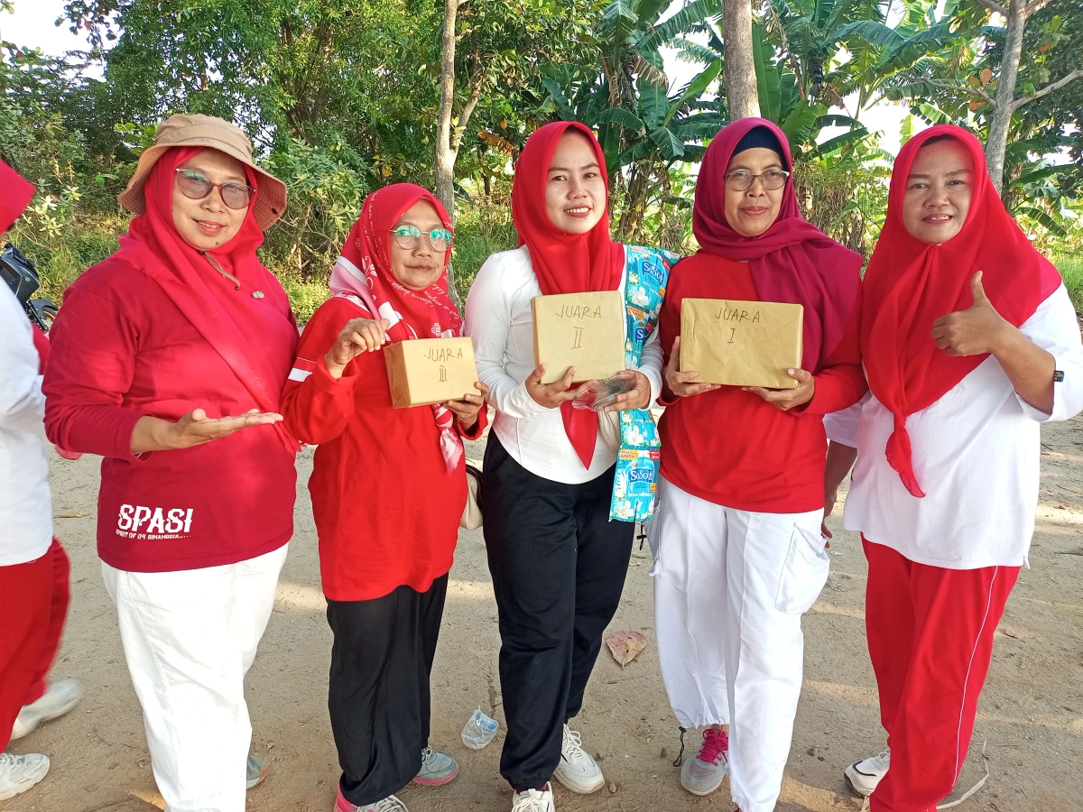 Pertemuan rutin pkk dan HUT  RI KE  81
