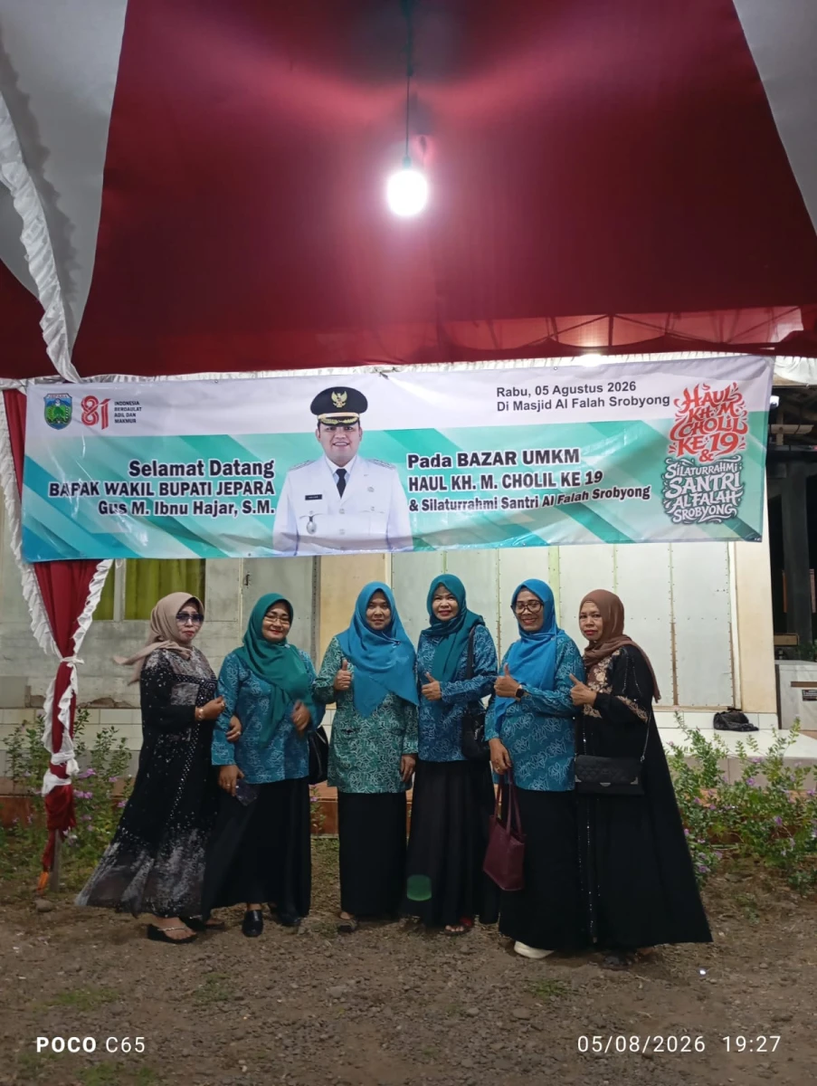 PENGAJIAN HAUL KH M. CHOLIL
