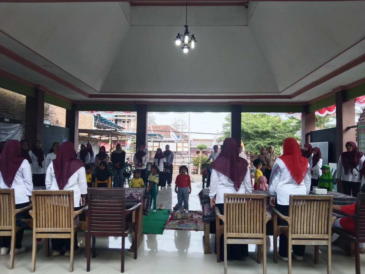 Kegiatan HUT RI ke 81 PAUD DABIN 2 Banyumanis bersama Bunda PAUD 